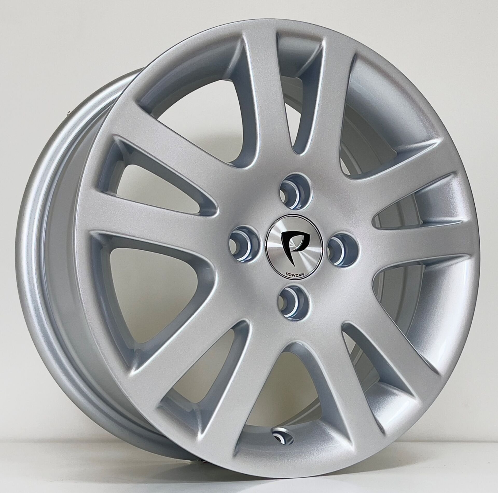 15'' 4X100 HONDA V-TEC 2 JANT TAKIMI