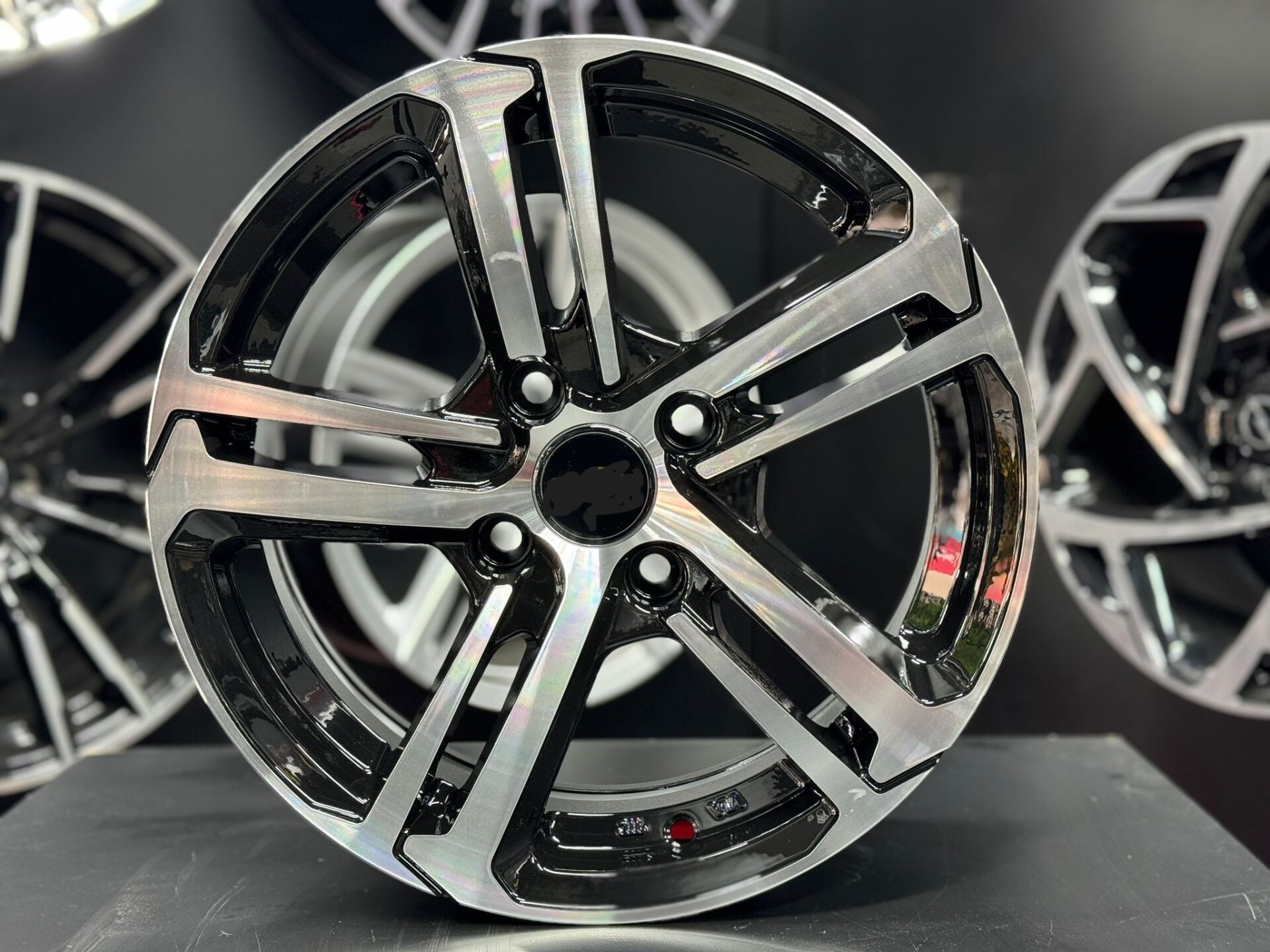 15'' 4X108 PEUGEOT-CİTROEN UYUMLU JANT  TAKIMI