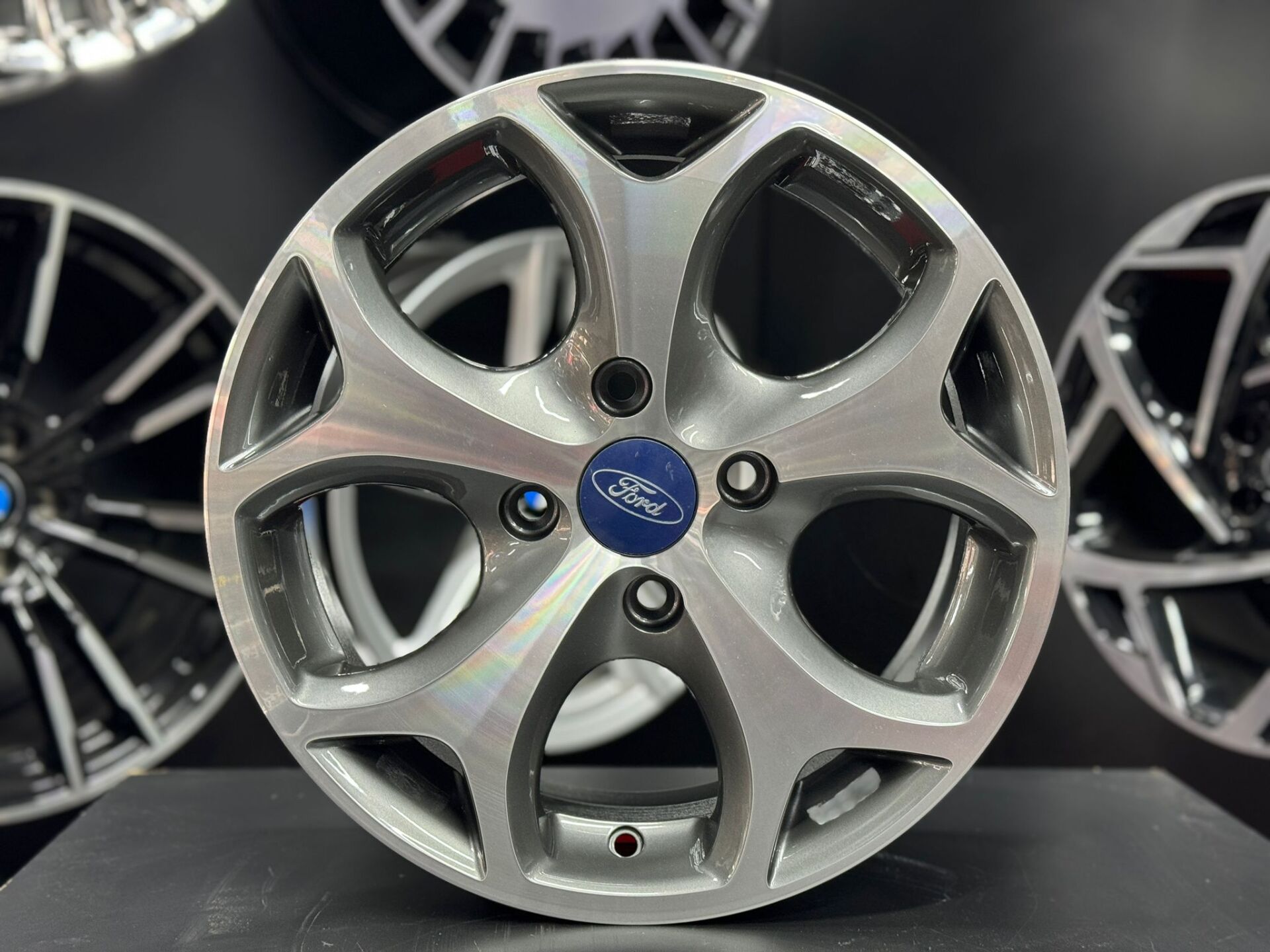 15'' 4X108 FORD UYUMLU JANT TAKIMI