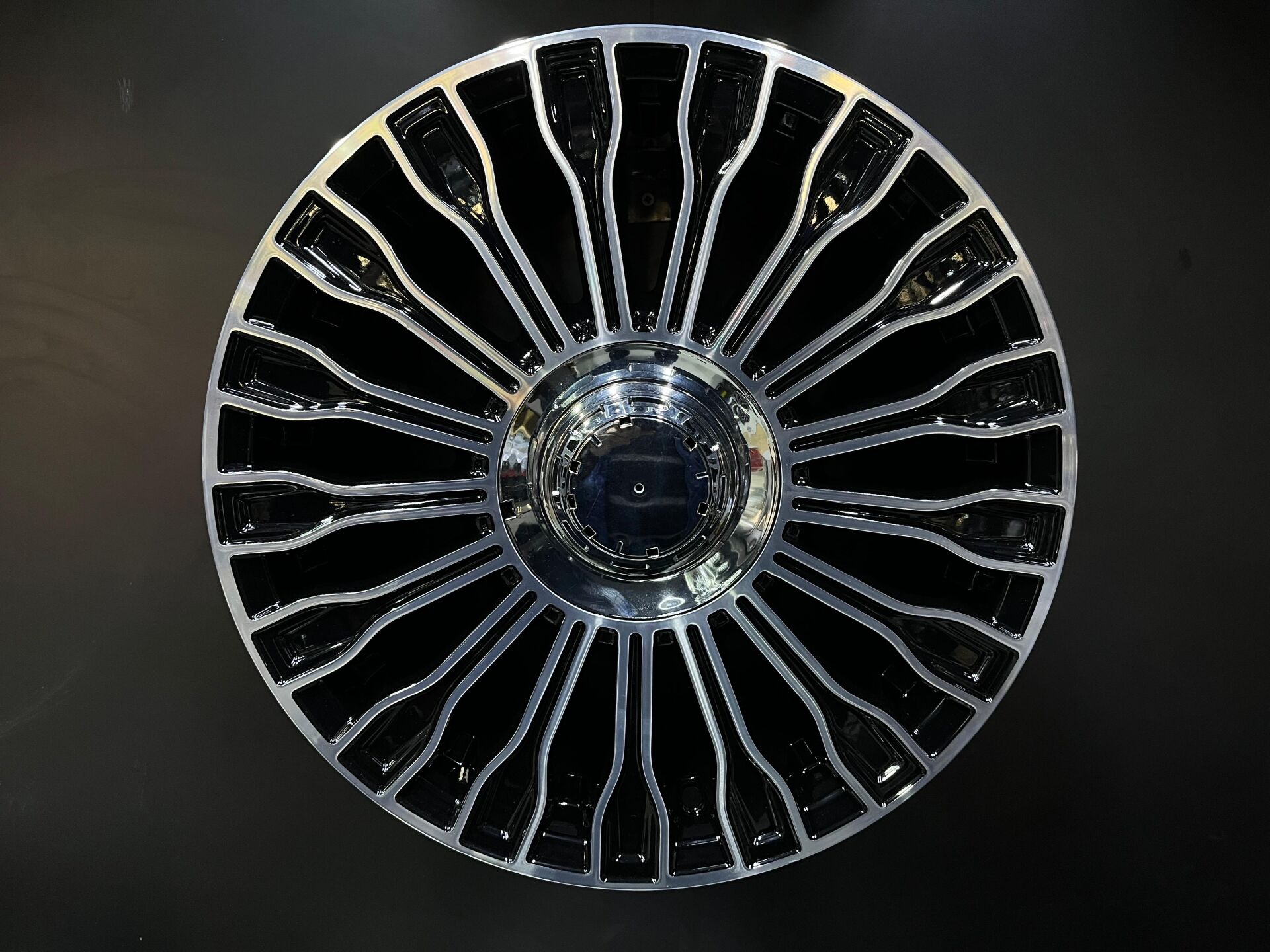 16'' 5X112 MERCEDES  MAYBACH MODEL JANT TAKIMI