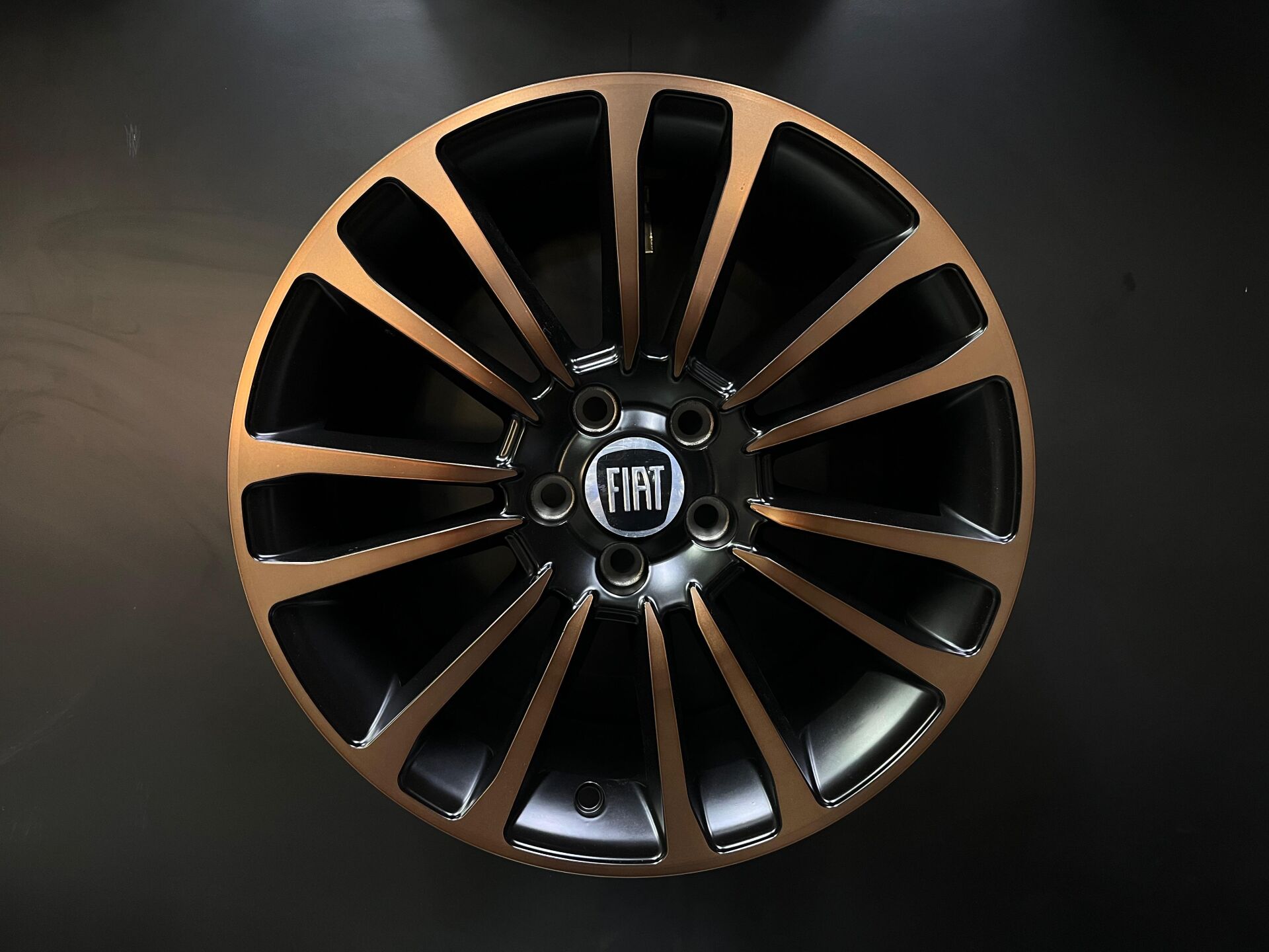 16'' 5X98 FİAT EGEA-DOBLO UYUMLU BRONZ  JANT TAKIMI