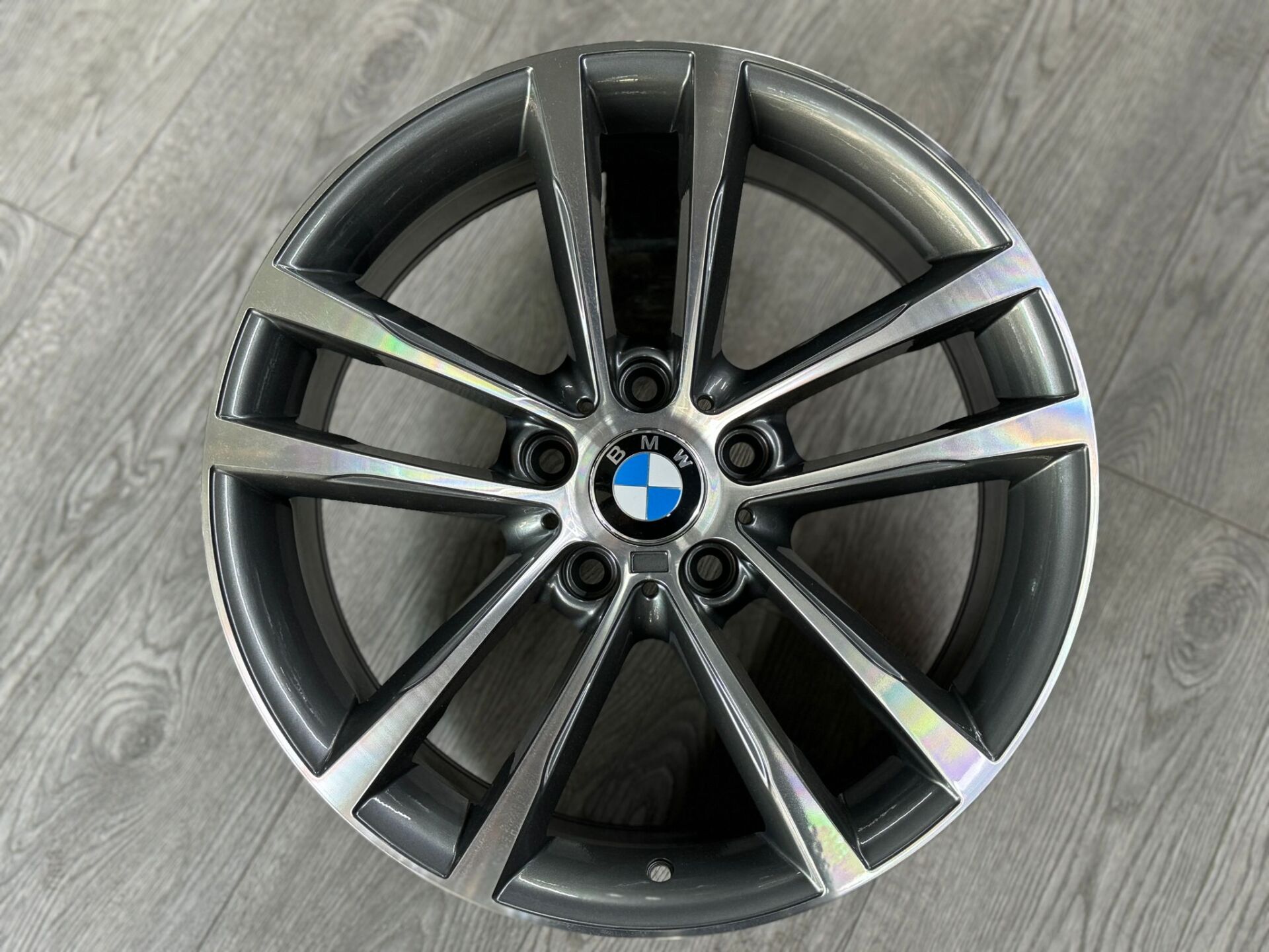 18'' 5X120 BMW/TRANSPORTER UYUMLU JANT TAKIMI