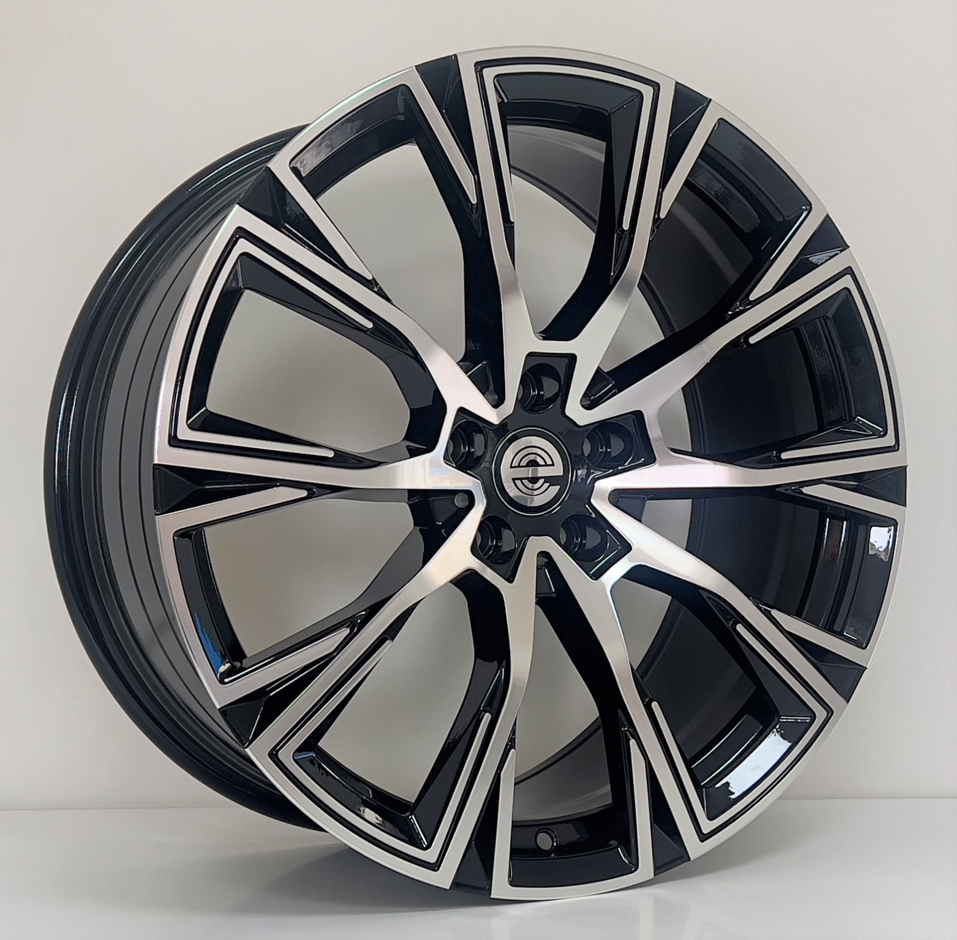 20'' 5X112 YENİ BMW UYUMLU JANT TAKIMI