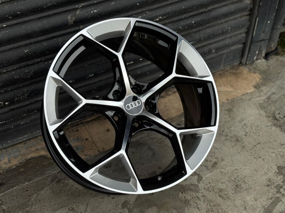 20'' 5X112 AUDİ RS UYUMLU JANT TAKIMI